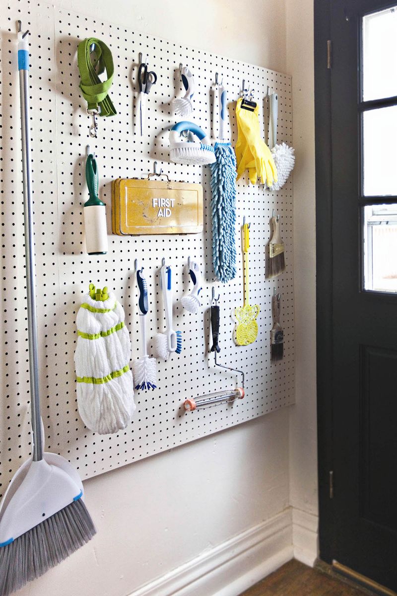 5ad92b499ee09cleaning-tools-pegboard